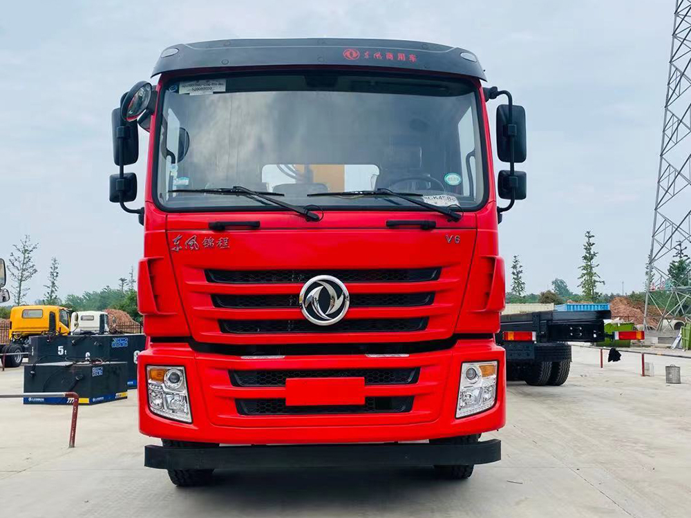 國(guó)六東風(fēng)錦程V6小三軸徐工12噸M直臂吊機(jī)隨車(chē)吊